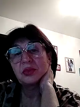 AlbinaXPretty online show from 12-01-24, 04:29