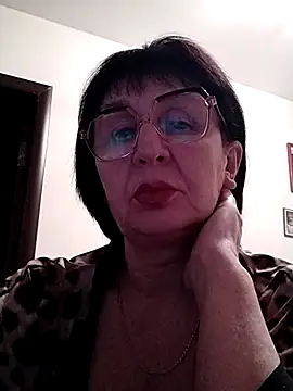 AlbinaXPretty online show from 02-21-25, 08:16