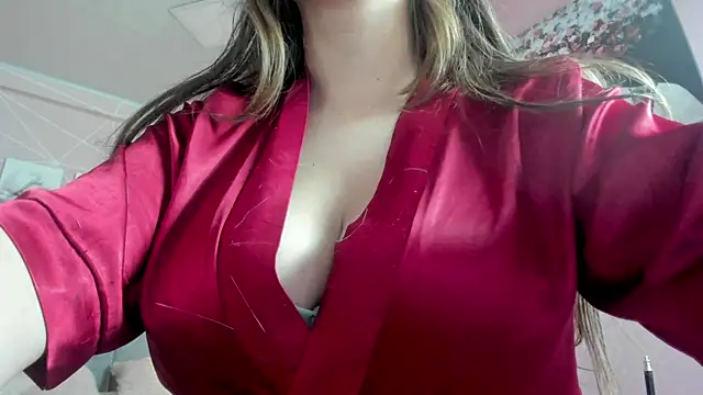 dolly zoe online show from 01-04-25, 04:33