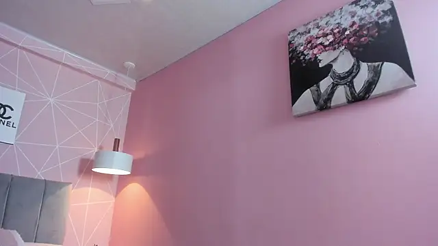 dolly zoe online show from 10-20-25, 08:53