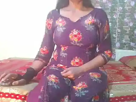 nikitahot3 online show from 01-08-25, 03:07