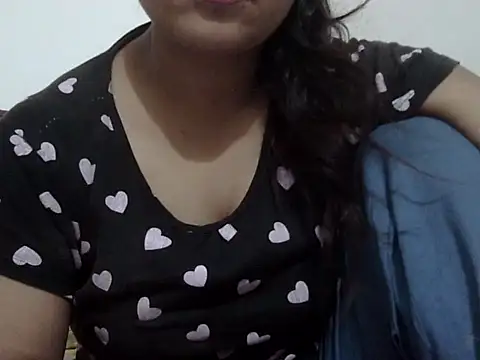 Snapshot of shekira99 chatting on 10-08-25, 07:55 shekira99 online show from 10-08-25, 07:55