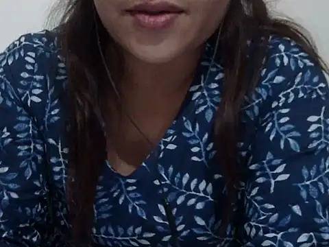 shekira99 online show from 12-22-25, 08:06