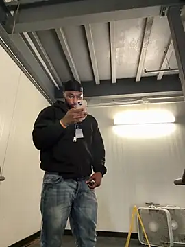 Stressreliever82 online show from 03-01-26, 04:31