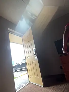 Snapshot of Stressreliever82 chatting on 03-31-26, 07:14 Stressreliever82 online show from 03-31-26, 07:14