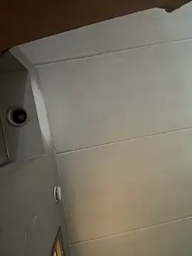 Snapshot of Stressreliever82 chatting on 04-01-26, 09:23 Stressreliever82 online show from 04-01-26, 09:23