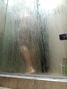 Snapshot of lucia_vonne_ chatting on 09-14-25, 11:20 lucia vonne online show from 09-14-25, 11:20