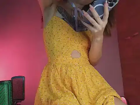 Snapshot of Dakotaa_ chatting on 03-15-25, 01:19 Dakotaa online show from 03-15-25, 01:19