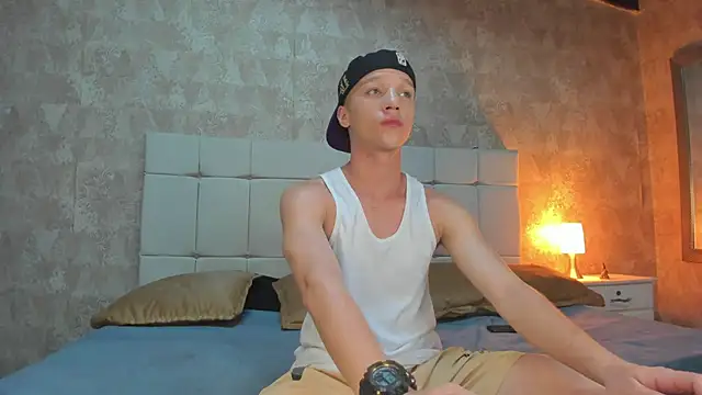 angelcortes online show from 11-19-25, 11:21