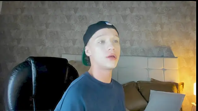 angelcortes online show from 01-12-26, 09:20