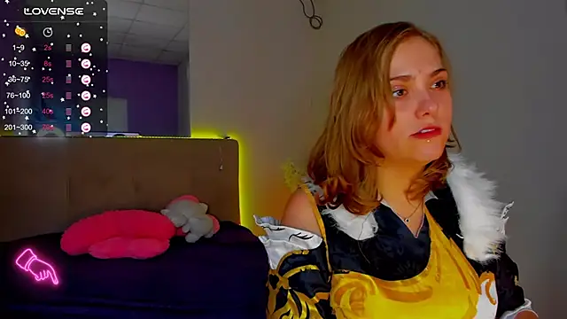 DellaRowe online show from 11-17-25, 01:28