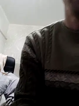 Snapshot of Yrikos1 chatting on 10-18-25, 08:53 Yrikos1 online show from 10-18-25, 08:53