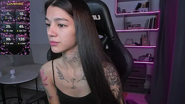 vinkitinkii online show from 12-25-24, 07:24