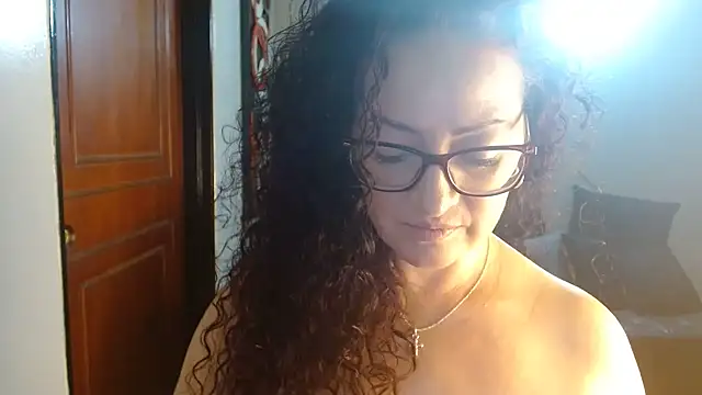 MATURETOPASIO online show from 01-19-25, 01:00