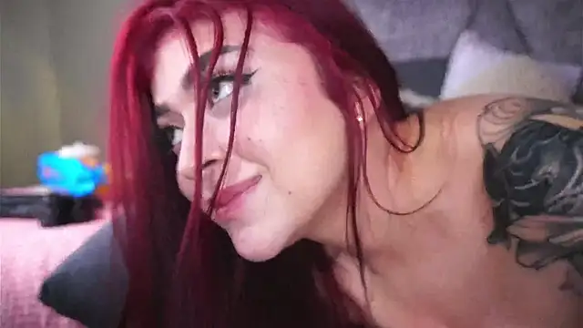 Snapshot of babesamanta chatting on 12-28-24, 12:03 babesamanta online show from 12-28-24, 12:03