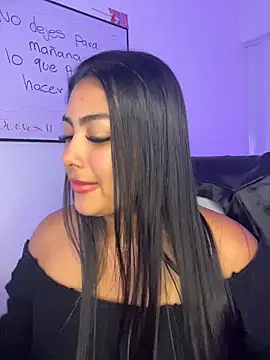 NatashaBrown12 online show from 11-12-25, 12:38