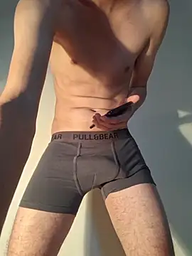 Snapshot of _badboyyy_6969 chatting on 10-25-25, 07:16  badboyyy 6969 online show from 10-25-25, 07:16