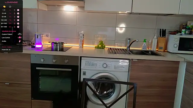 MissLovex online show from 11-25-25, 05:07