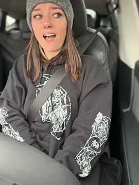 LadyLena1 online show from 10-10-25, 06:40