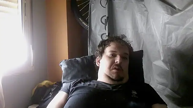 porkorossy online show from 10-26-25, 09:04