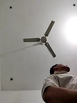 ZIMMY25 online show from 11-04-25, 06:40