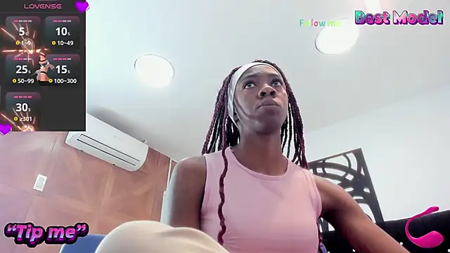 Shanelle   online show from 01-22-25, 01:21