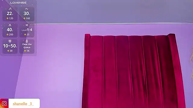 Snapshot of Shanelle__ chatting on 02-01-26, 02:04 Shanelle online show from 02-01-26, 02:04