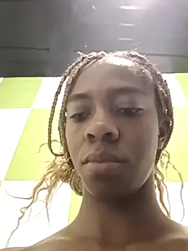 Snapshot of Shanelle__ chatting on 02-03-26, 12:10 Shanelle online show from 02-03-26, 12:10