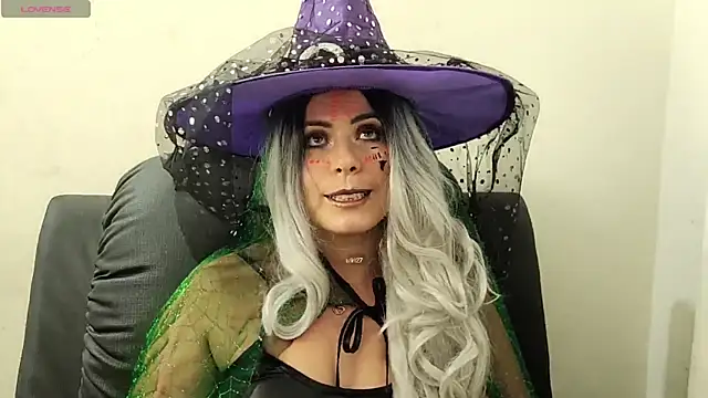 irinasweet27 online show from 10-31-25, 01:50