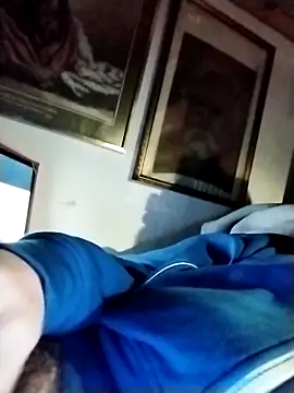 Snapshot of Chris8149 chatting on 02-14-25, 11:31 Chris8149 online show from 02-14-25, 11:31