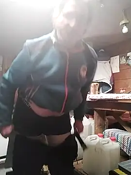 Snapshot of Chris8149 chatting on 02-15-25, 09:49 Chris8149 online show from 02-15-25, 09:49