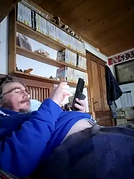 Snapshot of Chris8149 chatting on 02-16-25, 02:21 Chris8149 online show from 02-16-25, 02:21