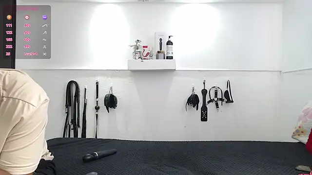 KinkyAllisonSub online show from 10-31-25, 04:08