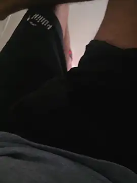 Snapshot of surfer_fun29 chatting on 12-18-25, 02:50 surfer fun29 online show from 12-18-25, 02:50