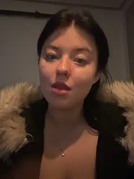 Snapshot of Angela_Fosterr chatting on 11-01-25, 02:41 Angela Fosterr online show from 11-01-25, 02:41