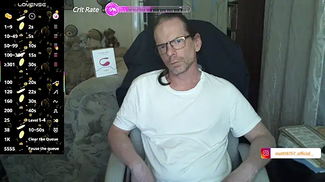 Snapshot of living_manors_2 chatting on 02-04-25, 09:52 living manors 2 online show from 02-04-25, 09:52