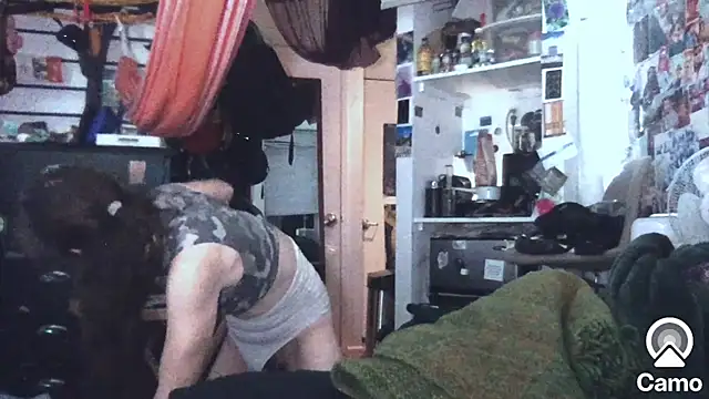 DownstairsSky online show from 10-09-25, 04:10