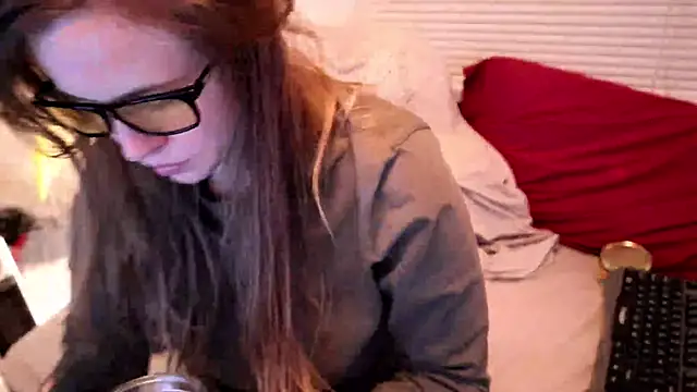 xxpixeyxx online show from 12-03-25, 04:42