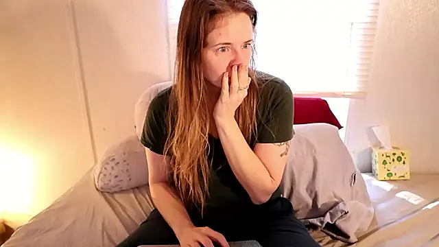 Snapshot of xxpixeyxx chatting on 01-19-26, 02:32 xxpixeyxx online show from 01-19-26, 02:32