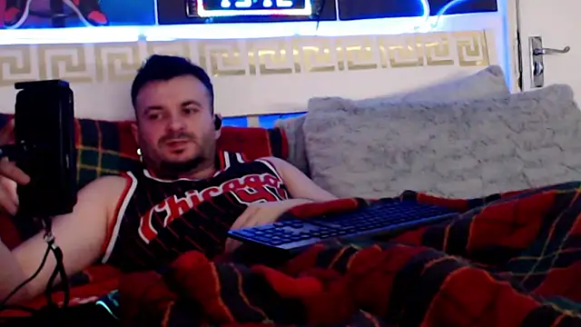 erotico69xxx online show from 01-11-26, 01:16