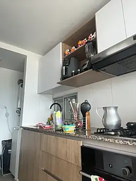 Ameellie online show from 10-12-25, 04:06