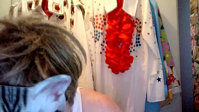 Snapshot of Sigorius chatting on 01-07-25, 02:30 Sigorius online show from 01-07-25, 02:30