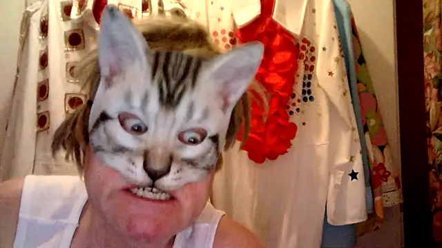 Snapshot of Sigorius chatting on 01-07-25, 05:31 Sigorius online show from 01-07-25, 05:31