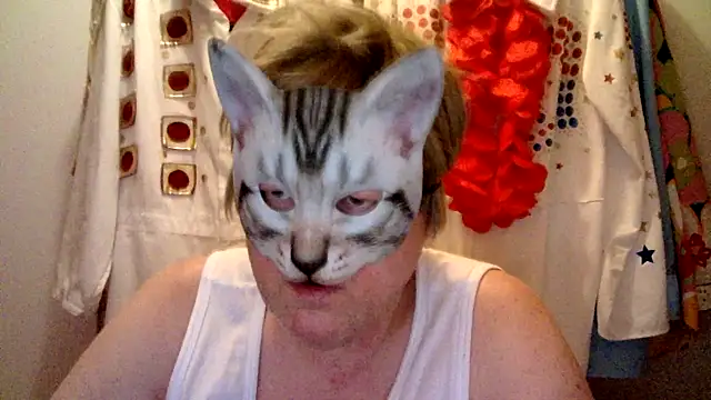 Snapshot of Sigorius chatting on 01-09-25, 01:50 Sigorius online show from 01-09-25, 01:50