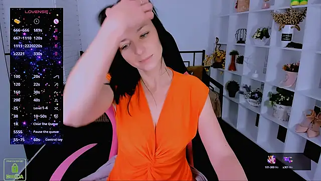 Snapshot of _Kelly__ chatting on 12-06-24, 08:15 Kelly online show from 12-06-24, 08:15