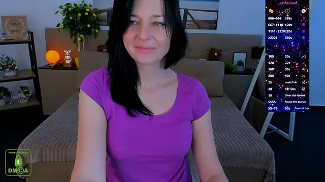 Snapshot of _Kelly__ chatting on 02-10-25, 11:25 Kelly online show from 02-10-25, 11:25