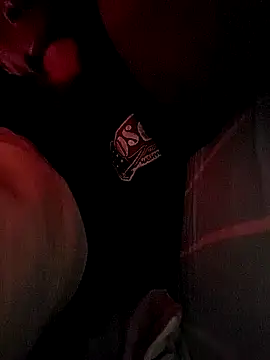 skiihot online show from 03-12-25, 05:17