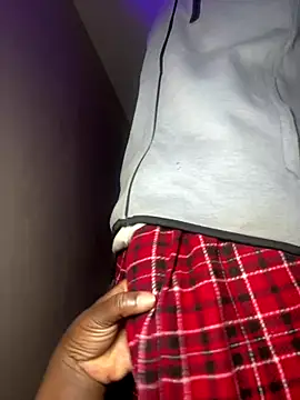 skiihot online show from 09-27-25, 07:52