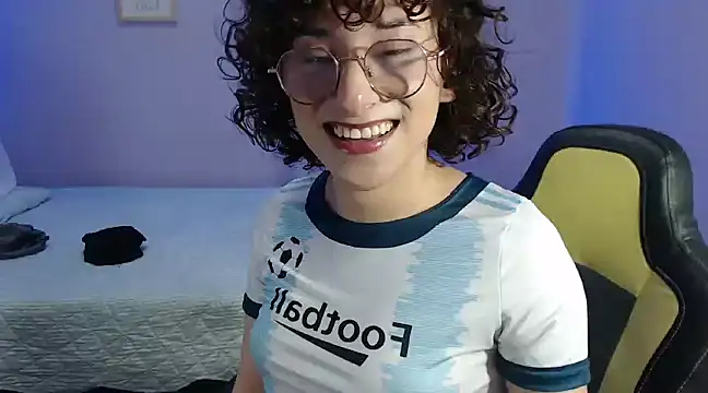 little  amy  online show from 01-26-25, 08:45