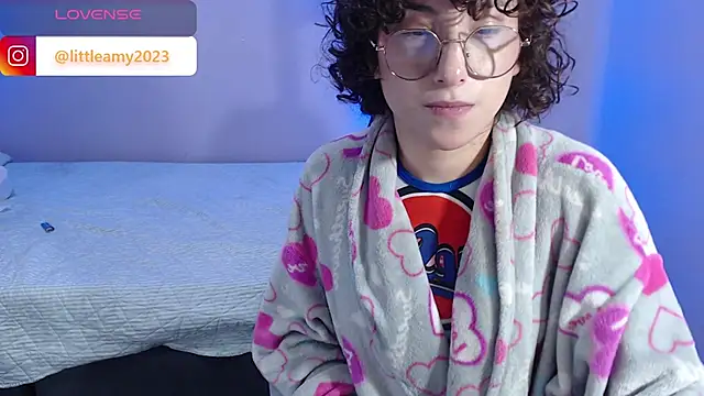 little  amy  online show from 01-27-25, 08:39